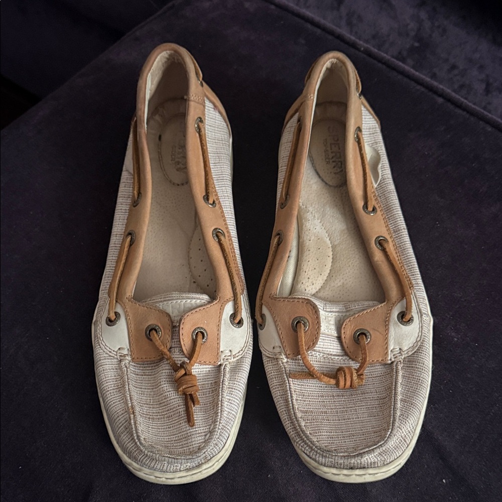 Sperry Women's Tan and Cream Loafers